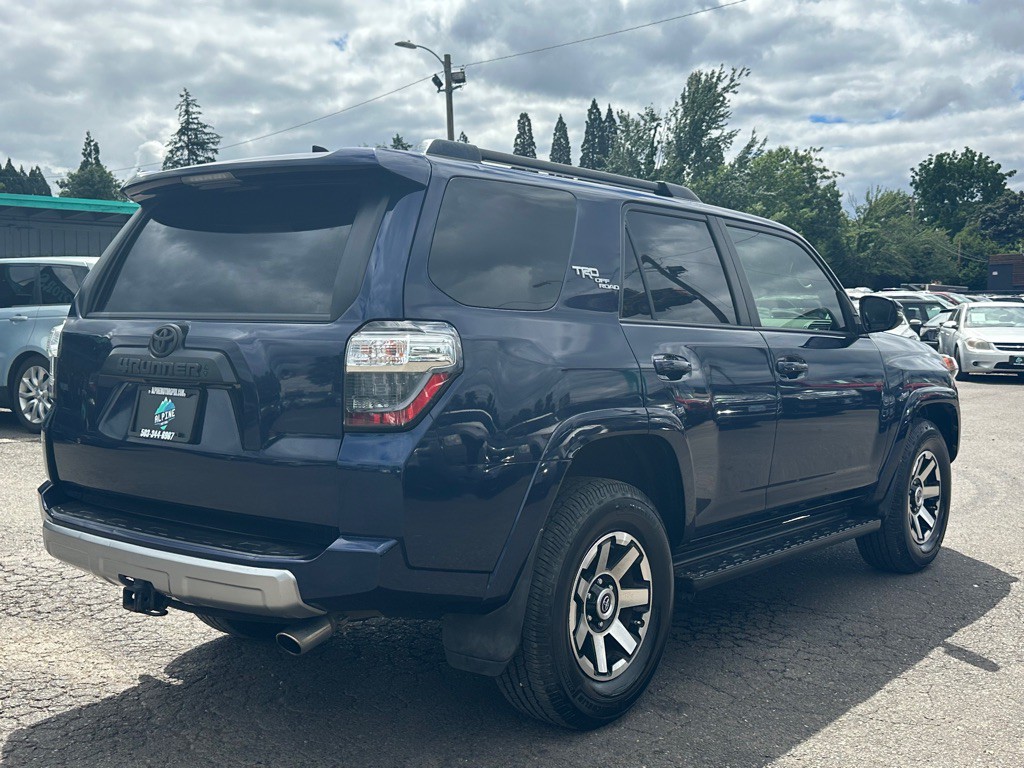 2021 Toyota 4Runner Image 4