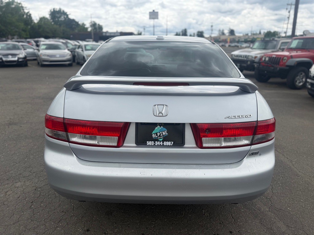 2004 Honda Accord Image 5