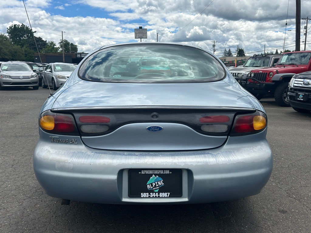 1997 Ford Taurus Image 3