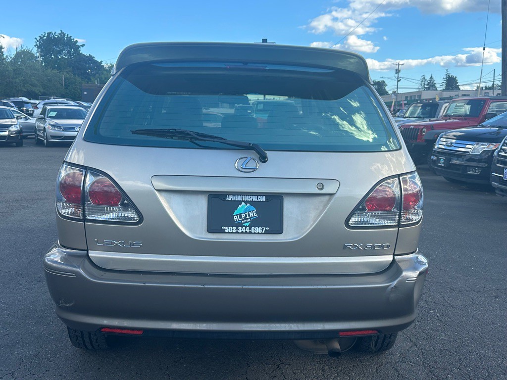 2001 Lexus RX Image 3