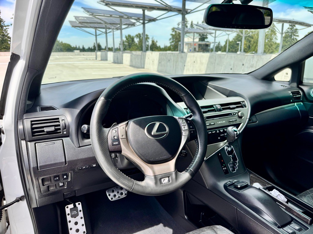 2015 Lexus RX Image 9