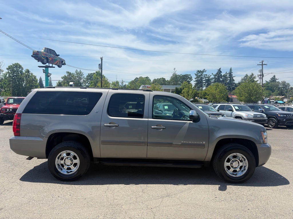 2007 Chevrolet Suburban Image 6