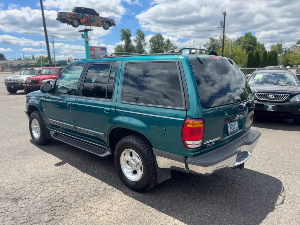 1998 Ford Explorer Image 2