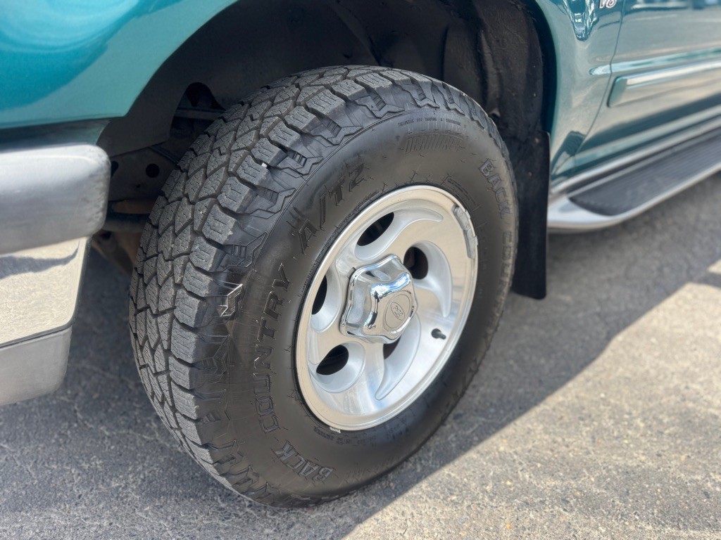 1998 Ford Explorer Image 7