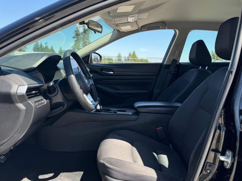 2019 Nissan Altima Image 7