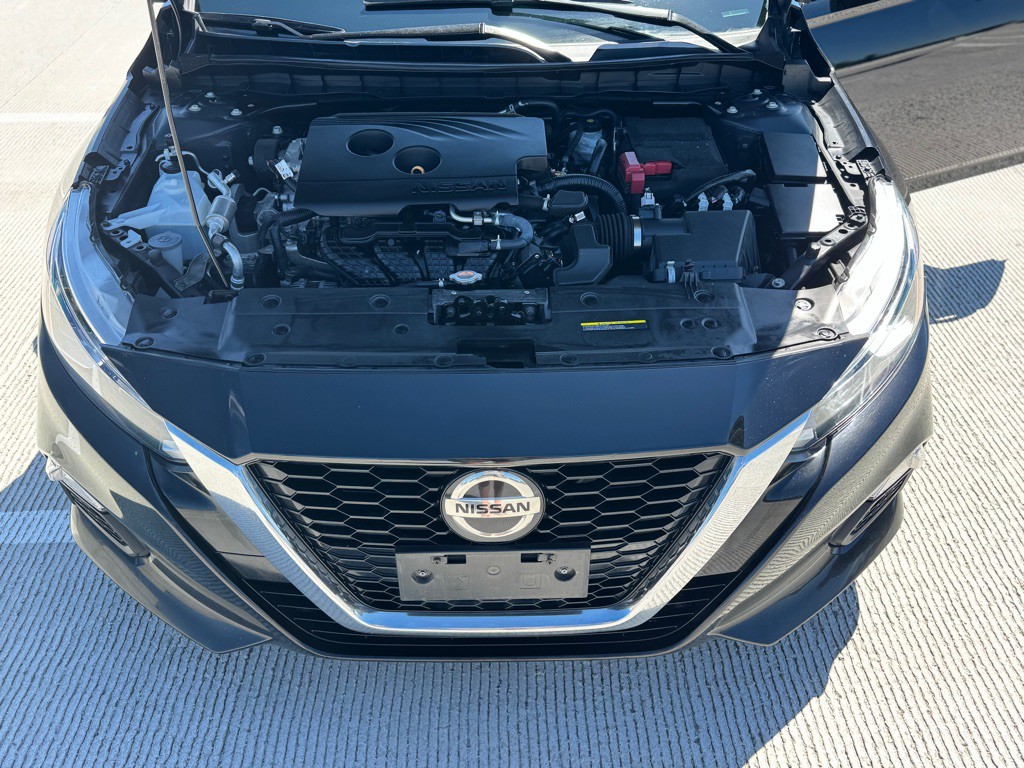 2019 Nissan Altima Image 11