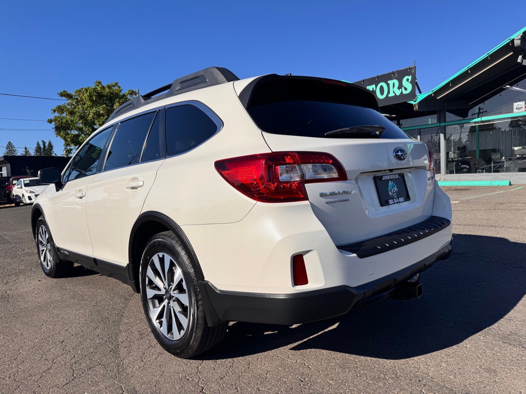 2016 Subaru Outback Image 3
