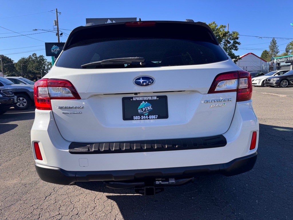 2016 Subaru Outback Image 4