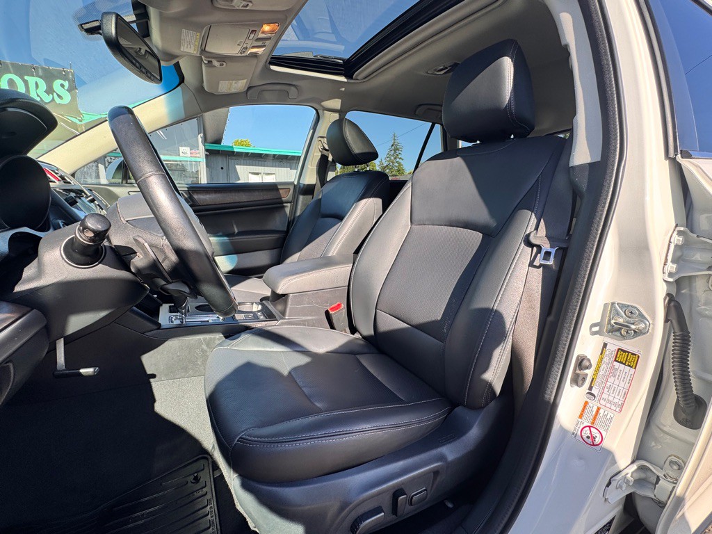 2016 Subaru Outback Image 8
