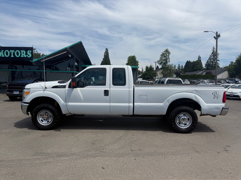 2012 Ford F-250 Image 2