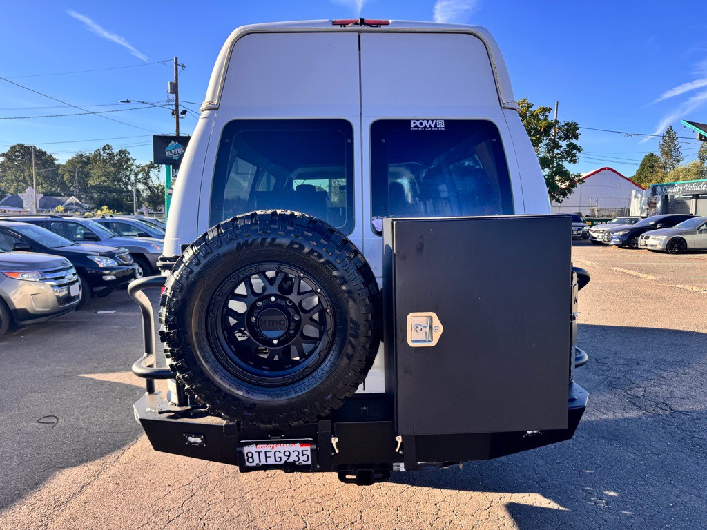 2009 Ford Econoline Image 4