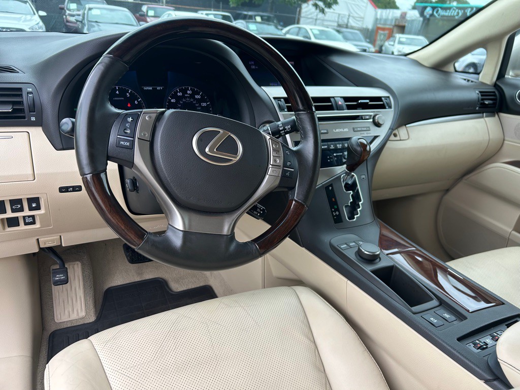 2015 Lexus RX Image 9