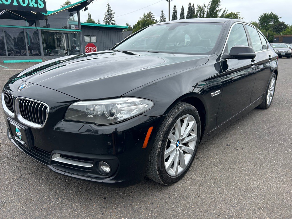 2016 BMW 5 Series Image 1