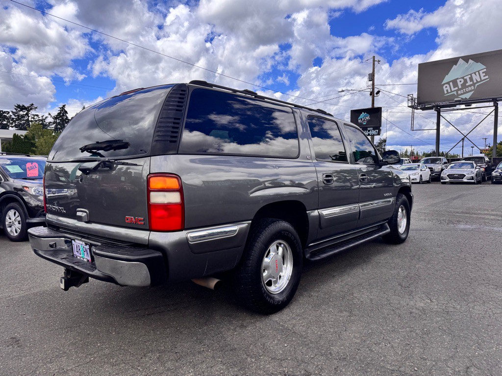 2002 GMC Yukon Image 5