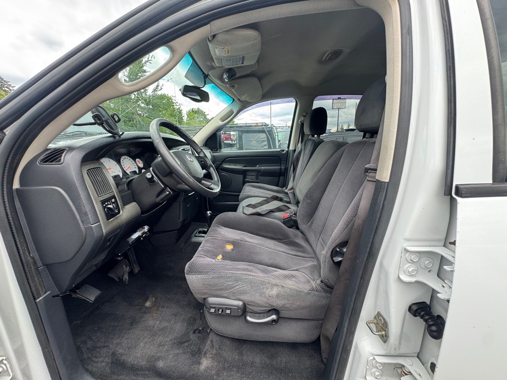 2004 Dodge Ram 2500 Image 10