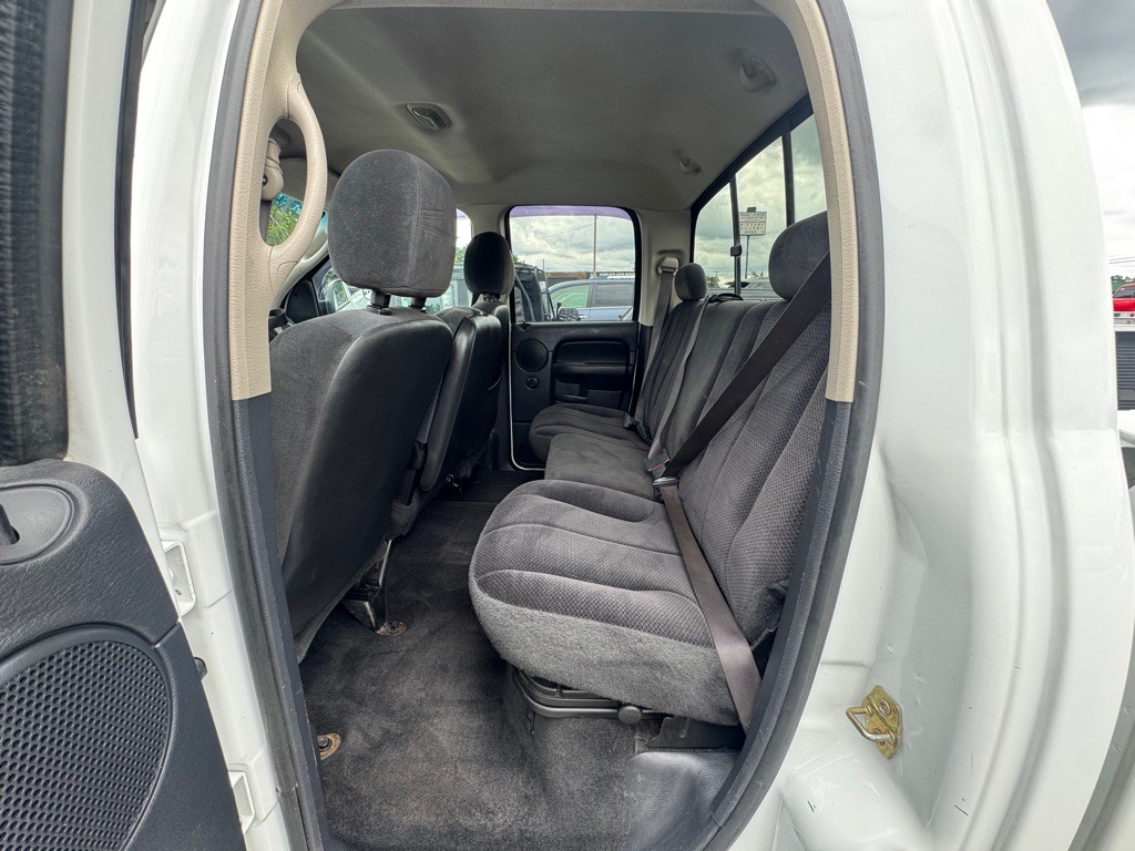 2004 Dodge Ram 2500 Image 12