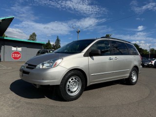 Image for 2005 Toyota Sienna XLE ID: 7518698