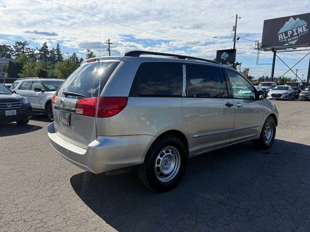 2005 Toyota Sienna Image 5