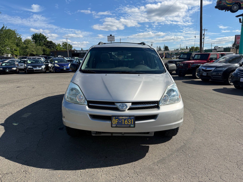 2005 Toyota Sienna Image 8
