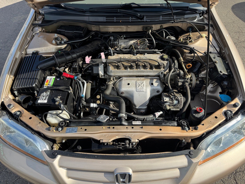 2002 Honda Accord Image 14