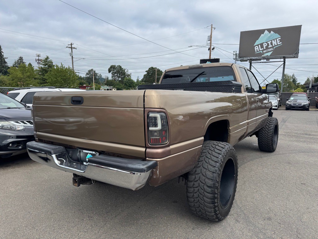 2001 Dodge Ram 2500 Image 4