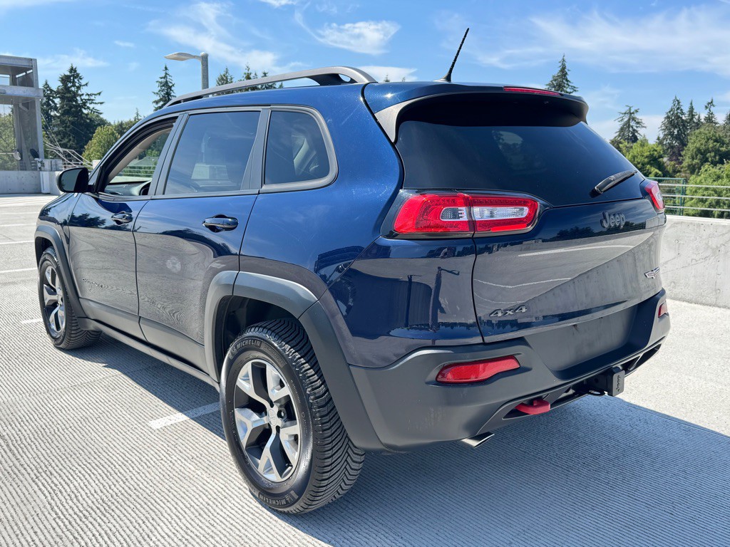 2014 Jeep Cherokee Image 2
