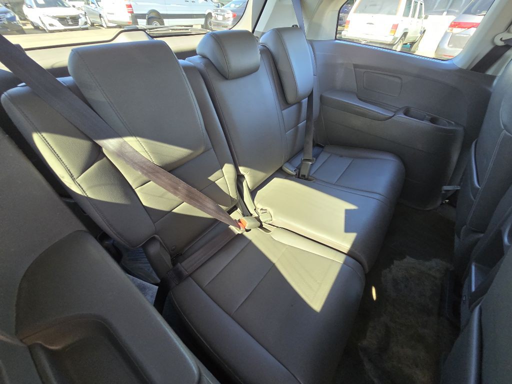 2015 Honda Odyssey Image 15