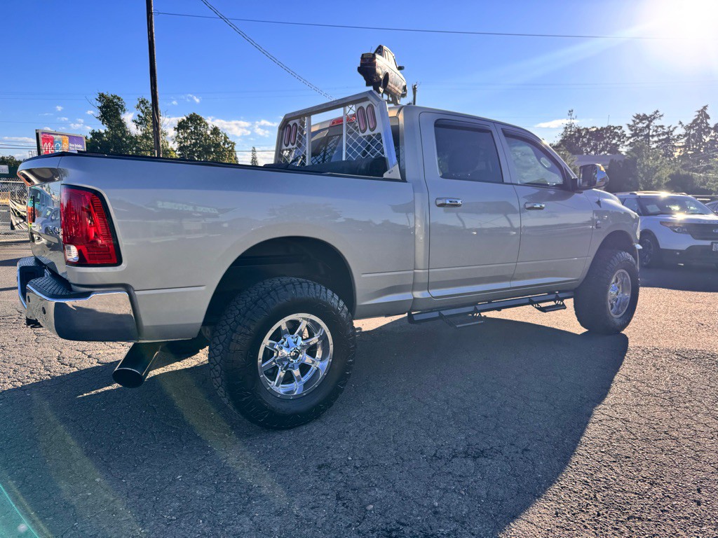 2010 Dodge Ram 2500 Image 5
