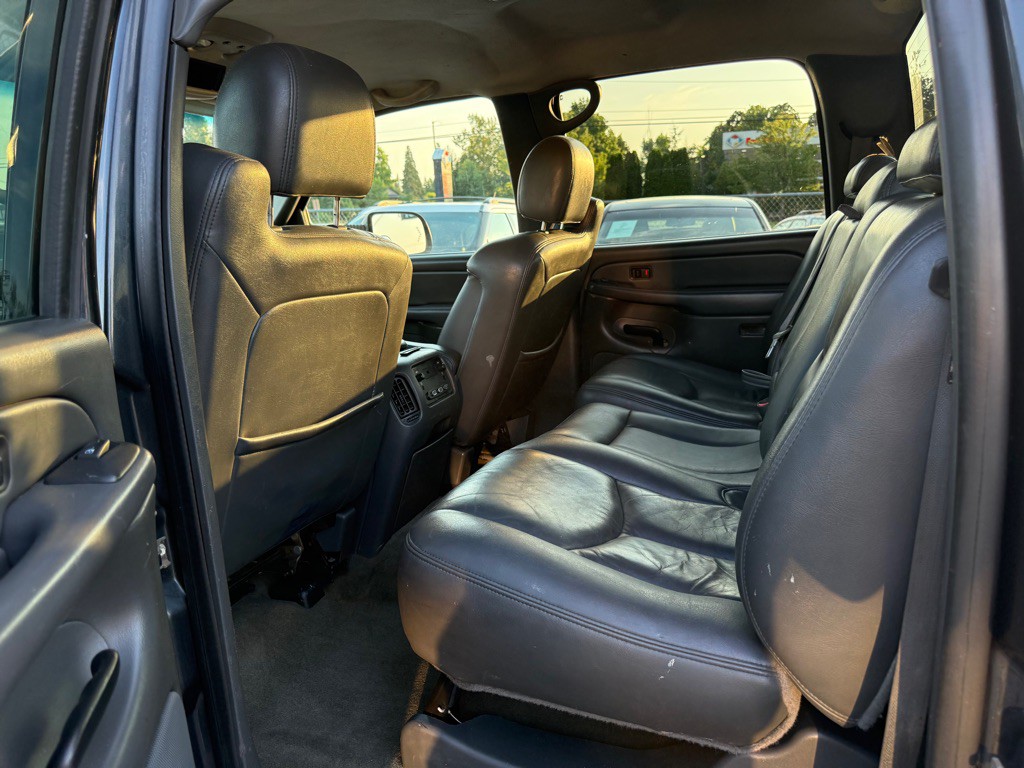 2004 Chevrolet Silverado 1500 Image 5