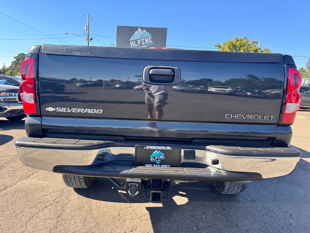 2005 Chevrolet Silverado 1500 Image 4