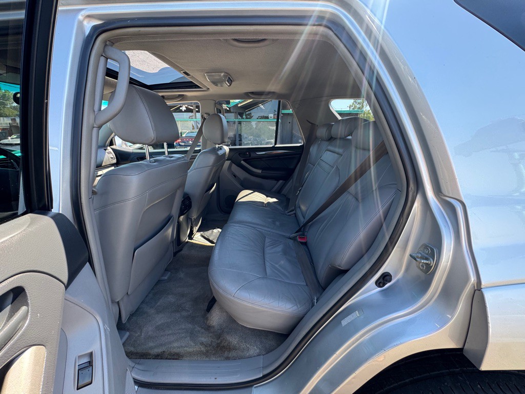 2003 Toyota 4Runner Image 12