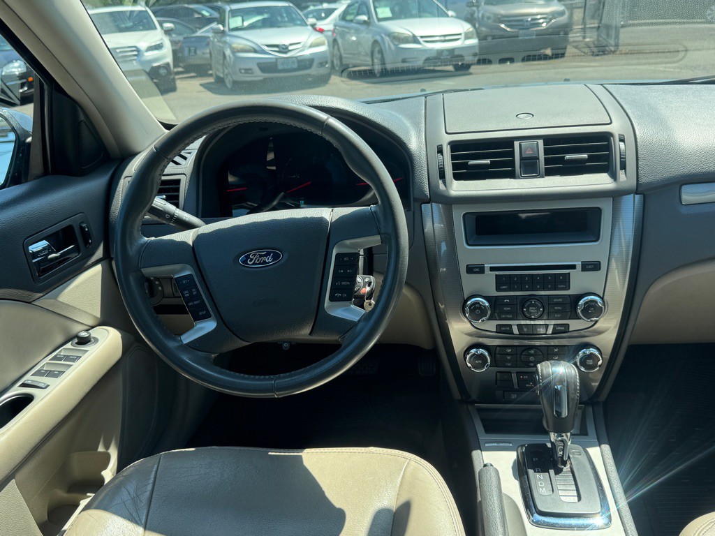 2012 Ford Fusion Image 10