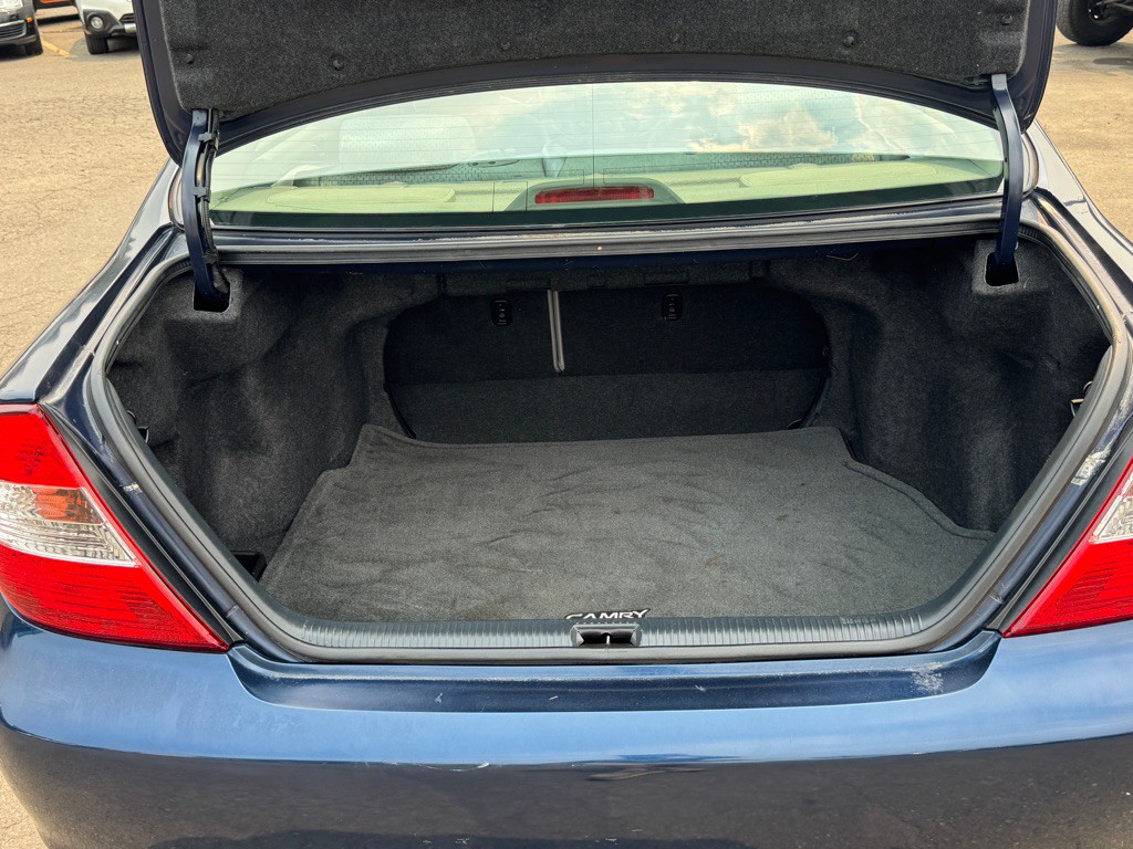 2002 Toyota Camry Image 13