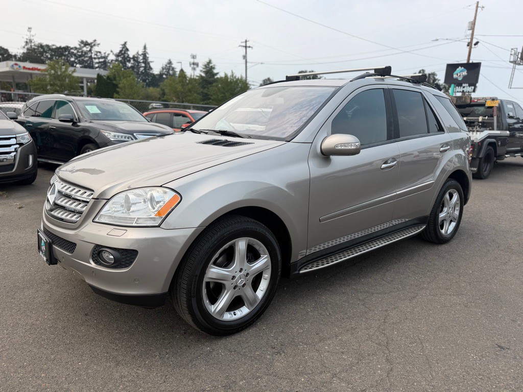 2007 Mercedes-Benz M-Class Image 1