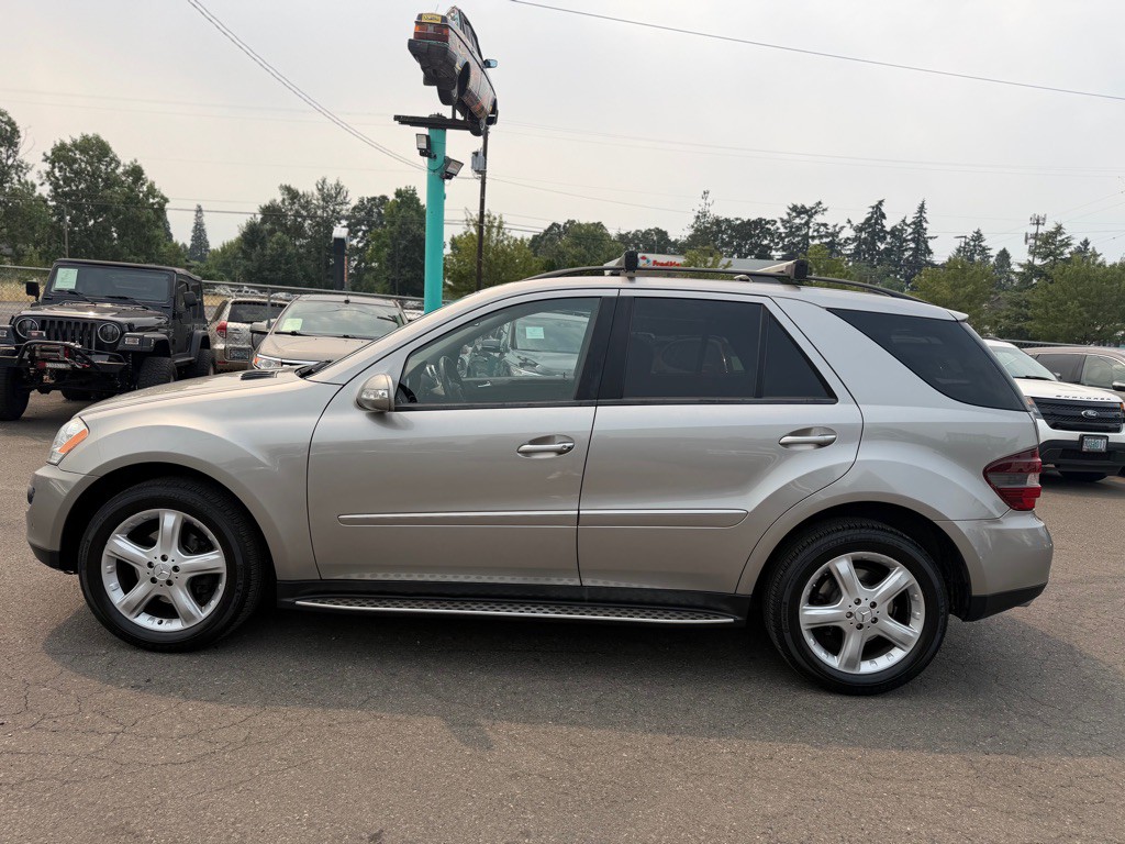 2007 Mercedes-Benz M-Class Image 8