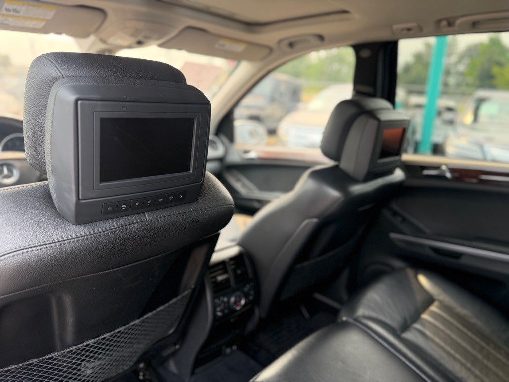 2007 Mercedes-Benz M-Class Image 11