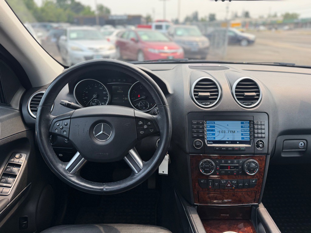 2007 Mercedes-Benz M-Class Image 13
