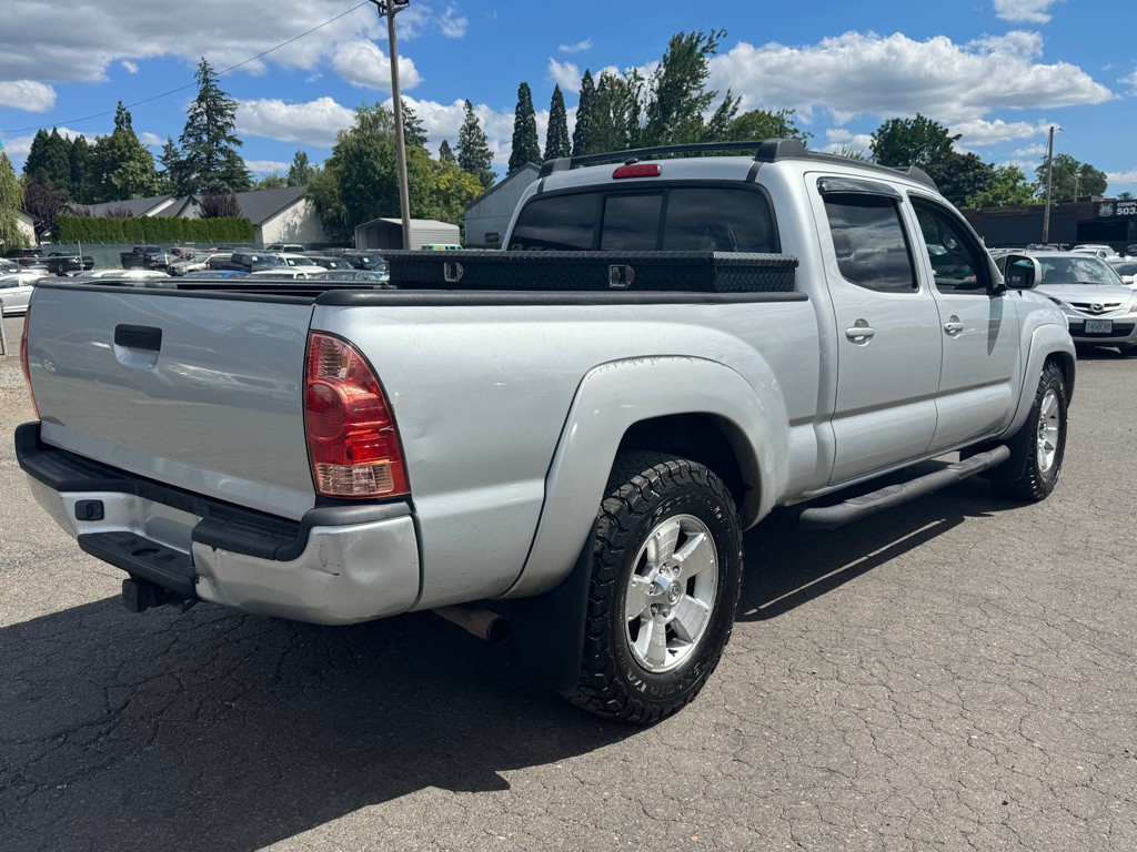 2005 Toyota Tacoma Image 4