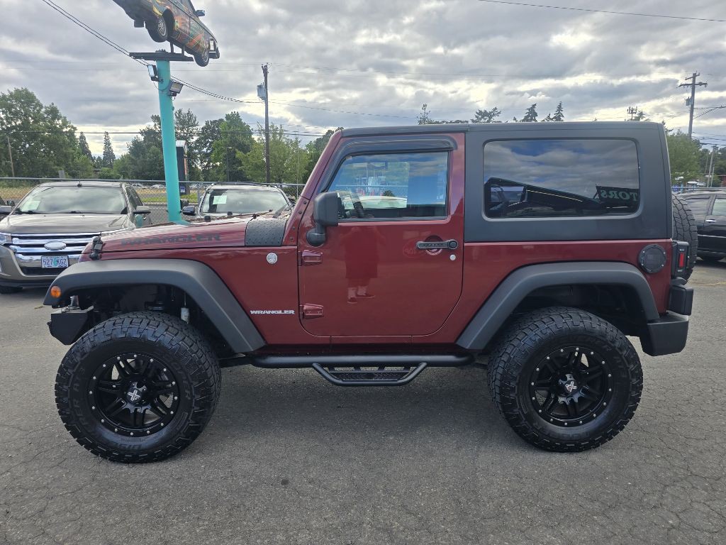 2010 Jeep Wrangler Image 2