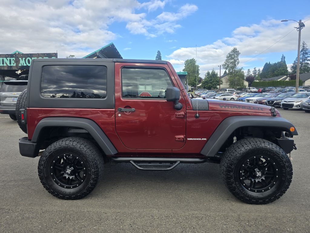 2010 Jeep Wrangler Image 6