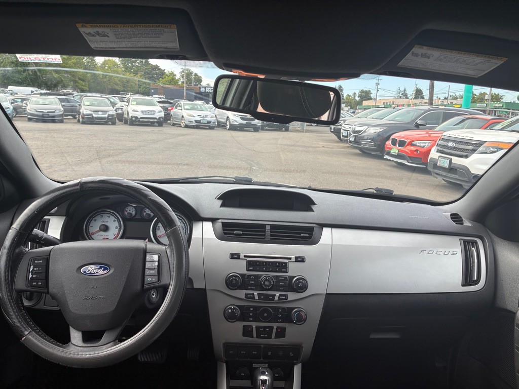 2008 Ford Focus Image 8