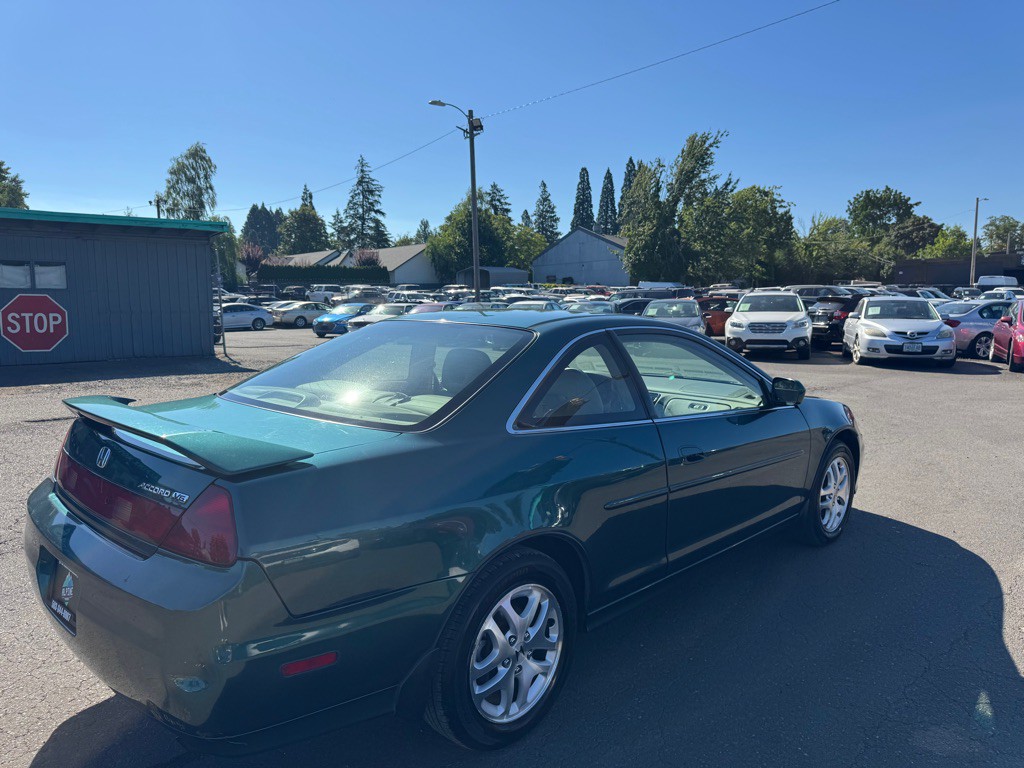 2002 Honda Accord Image 4