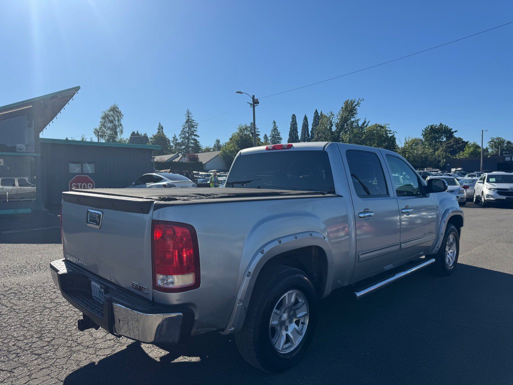 2010 GMC Sierra Image 4