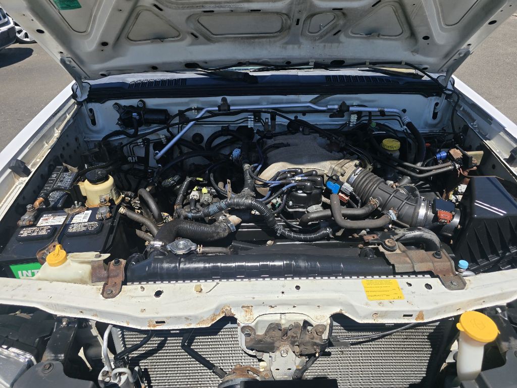 2002 Nissan Frontier Image 17