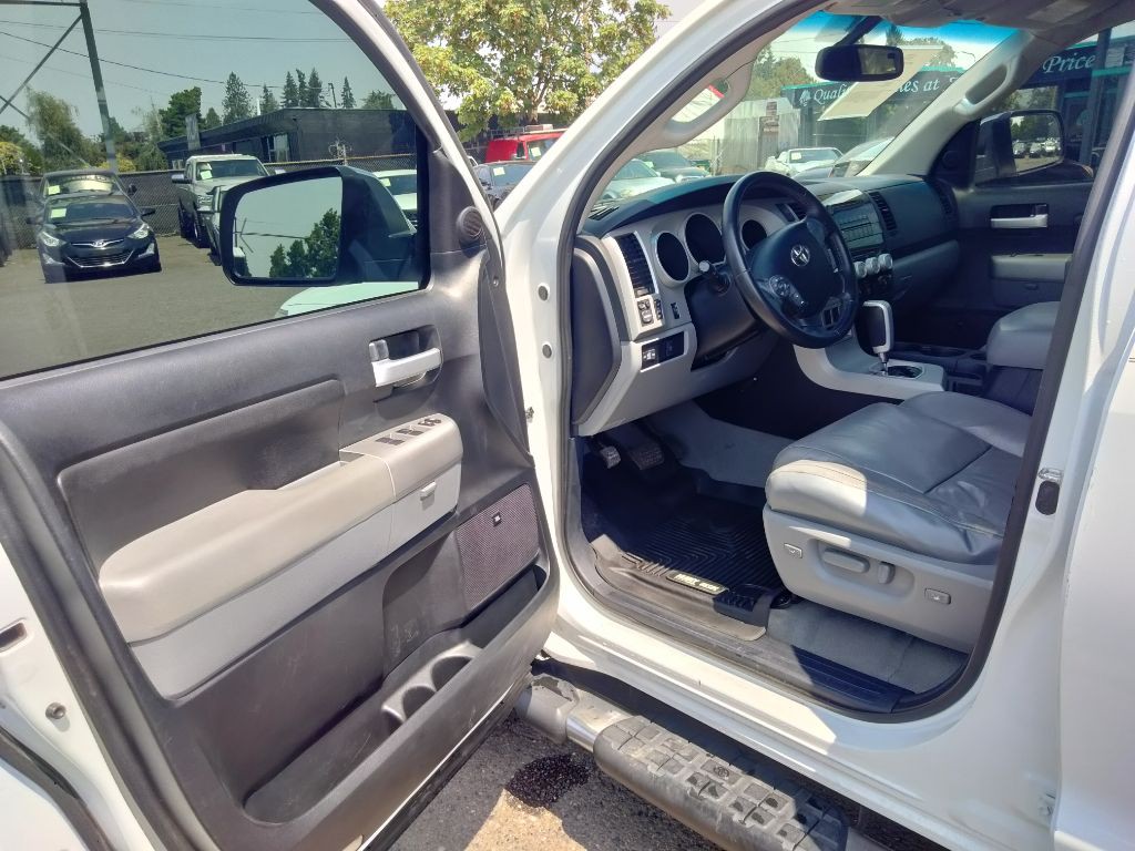 2008 Toyota Tundra Image 11