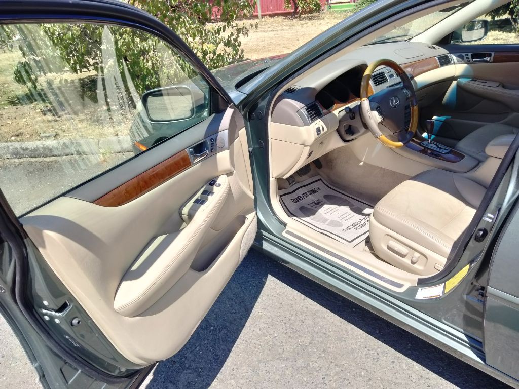 2006 Lexus ES Image 11