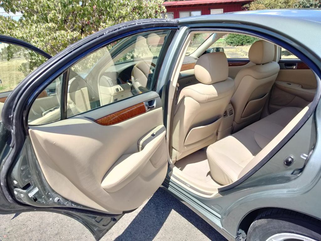 2006 Lexus ES Image 13