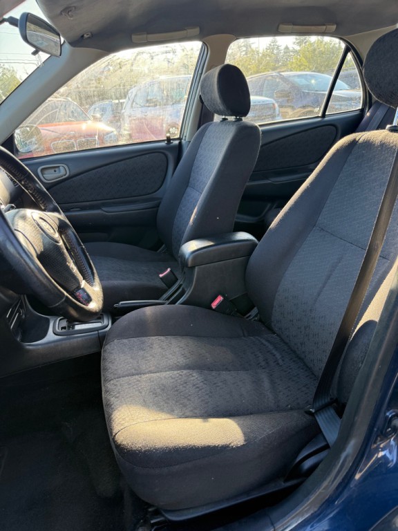 2002 Toyota Corolla Image 10