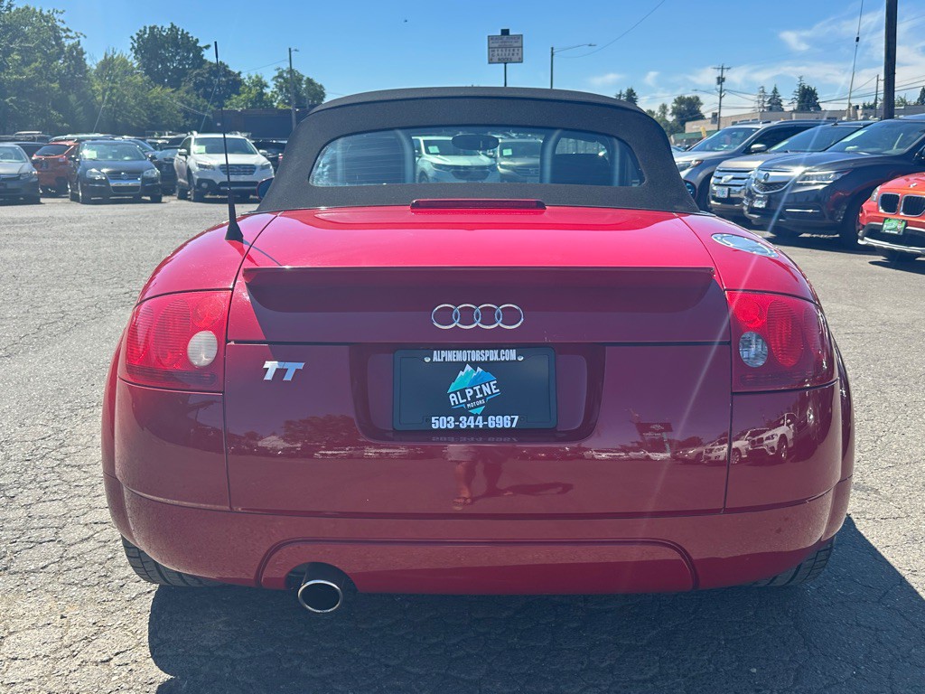 2002 Audi TT Image 3