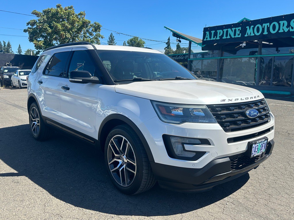 2016 Ford Explorer Image 5